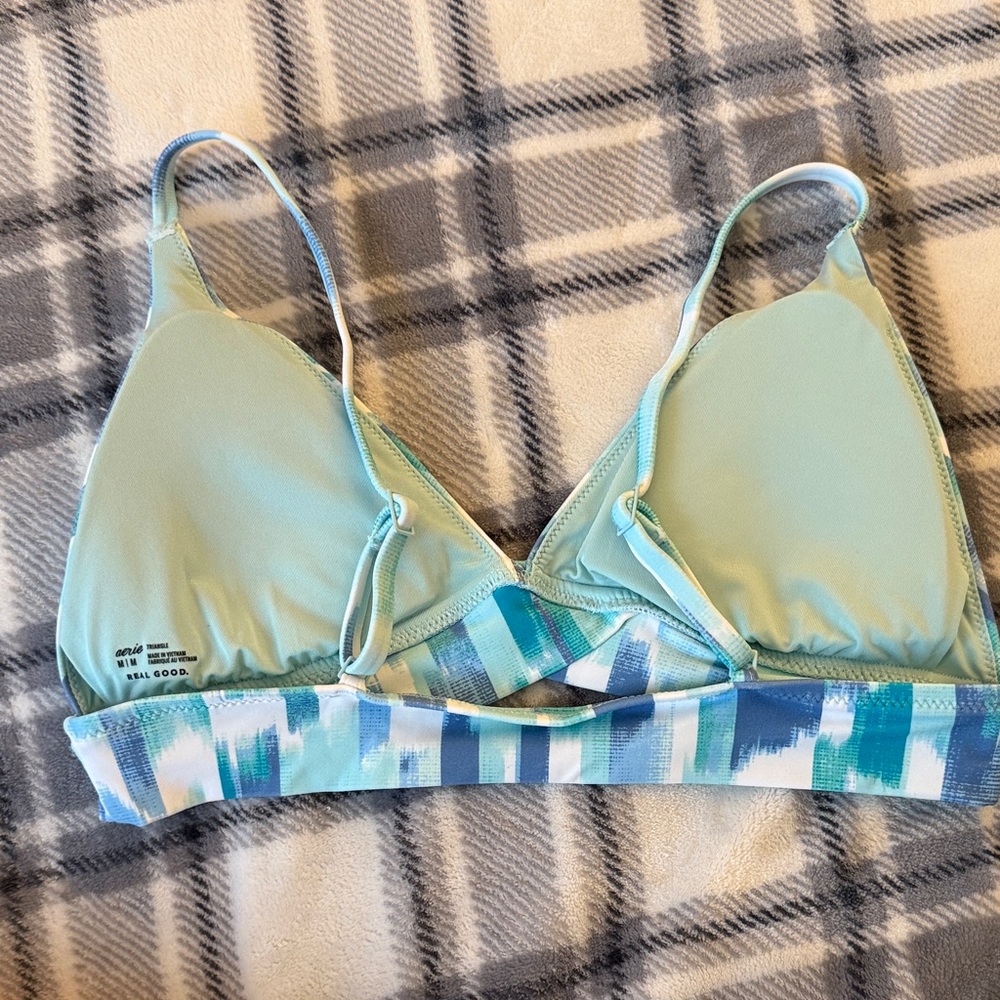 Patterned Bikini Top - Picture 2 of 2